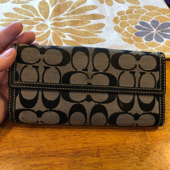 Coach wallet - Picture 4 of 4